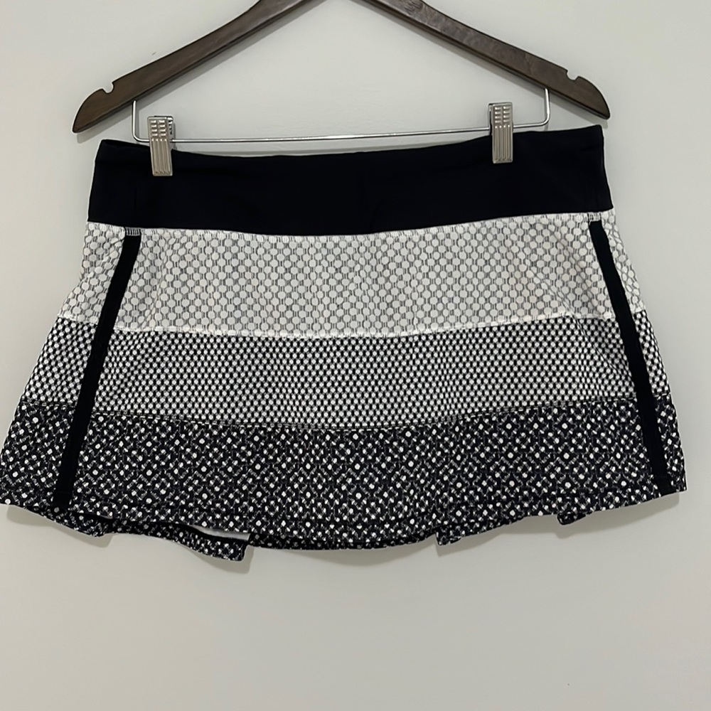 Lululemon Pace Rival Skirt II (Regular) *4-way Stretch size 10